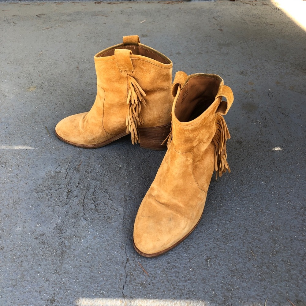 & Other Stories Western inspired cowboy tan boots